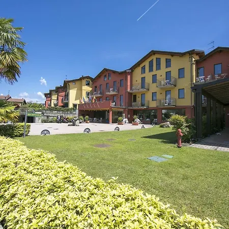 Montelago Charming Relax 3 * Ternate (Varese)